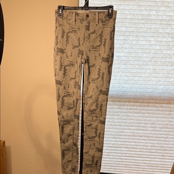 Free People Abstract Print Skinny Jeans - Picture 1 of 3